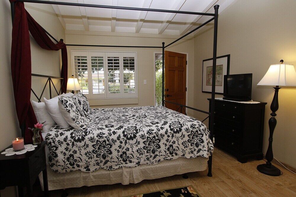 Meadowlark Inn โซลแวง ภายนอก รูปภาพ
